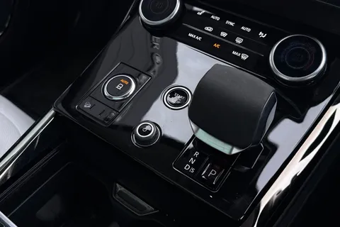 DL23VUK Land Rover Range Rover Sport 3.0 D350 Autobiography 5dr Thumbnail #14