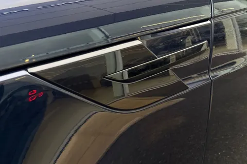 DL23VUK Land Rover Range Rover Sport 3.0 D350 Autobiography 5dr Thumbnail #37