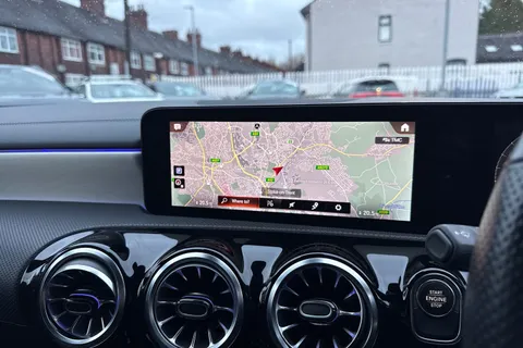 WN72AHE Mercedes-Benz Cla Class 1.3 CLA250e 15.6kWh AMG Line (Premium) Shooting Brake 8G-DCT Euro 6 (s/s) 5dr Thumbnail #13