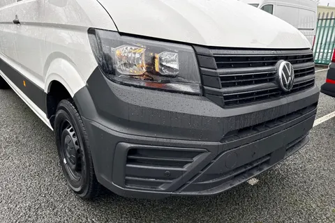CX75JXN Volkswagen Crafter 2.0 TDI CR35 Commerce Auto FWD LWB High Roof Euro 6 (s/s) 5dr Thumbnail #8