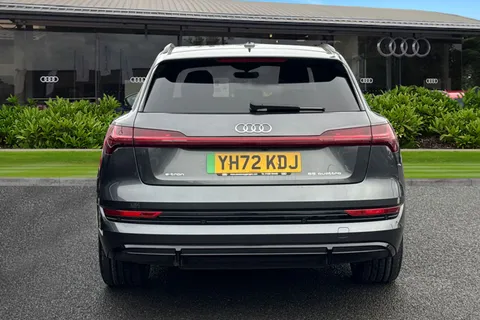 YH72KDJ Audi e-tron Black Edition 55 quattro 300,00 kW Thumbnail #5