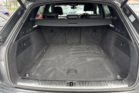 YH72KDJ Audi e-tron Black Edition 55 quattro 300,00 kW Thumbnail #8