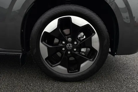 DC75FOU Volkswagen Transporter T28 Panel Van Commerce Pro SWB 150 PS 2.0 TDI 8sp Automatic Thumbnail #10