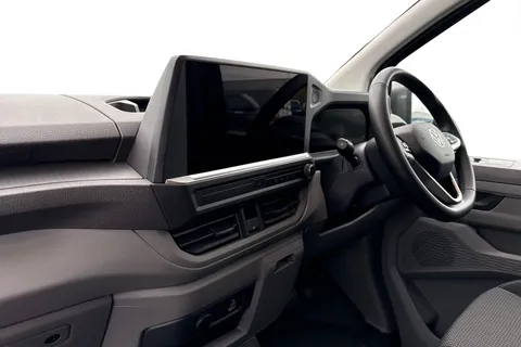 DC75FOU Volkswagen Transporter T28 Panel Van Commerce Pro SWB 150 PS 2.0 TDI 8sp Automatic Thumbnail #15