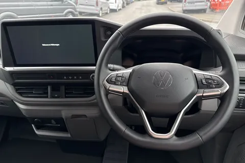 DC75FOU Volkswagen Transporter T28 Panel Van Commerce Pro SWB 150 PS 2.0 TDI 8sp Automatic Thumbnail #18