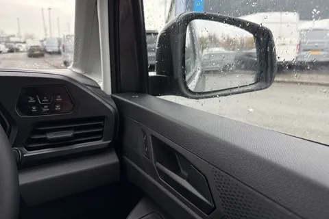 DF75ZTL Volkswagen Caddy C20 Cargo Commerce Pro SWB 122 PS 2.0 TDI 7sp DSG - Nav/Rear Camera Thumbnail #20