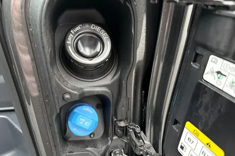 DC75FOU Volkswagen Transporter T28 Panel Van Commerce Pro SWB 150 PS 2.0 TDI 8sp Automatic Thumbnail #25