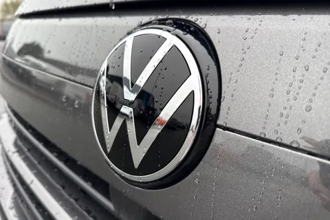 DC75FOU Volkswagen Transporter T28 Panel Van Commerce Pro SWB 150 PS 2.0 TDI 8sp Automatic Thumbnail #29