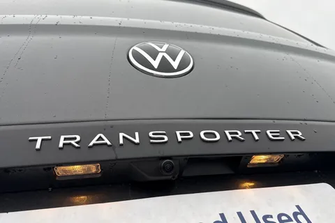 DC75FOU Volkswagen Transporter T28 Panel Van Commerce Pro SWB 150 PS 2.0 TDI 8sp Automatic Thumbnail #31