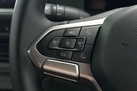 DC75FOU Volkswagen Transporter T28 Panel Van Commerce Pro SWB 150 PS 2.0 TDI 8sp Automatic Thumbnail #39