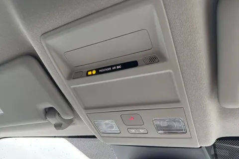 DC75FOU Volkswagen Transporter T28 Panel Van Commerce Pro SWB 150 PS 2.0 TDI 8sp Automatic Thumbnail #43