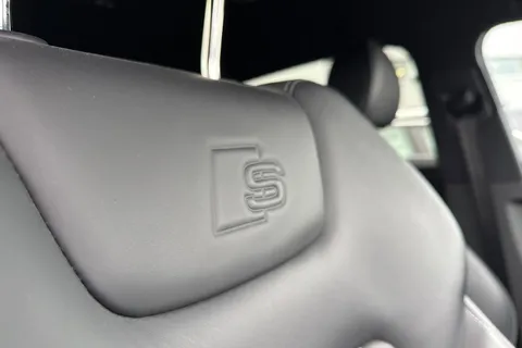 YH72KDJ Audi e-tron Black Edition 55 quattro 300,00 kW Thumbnail #45