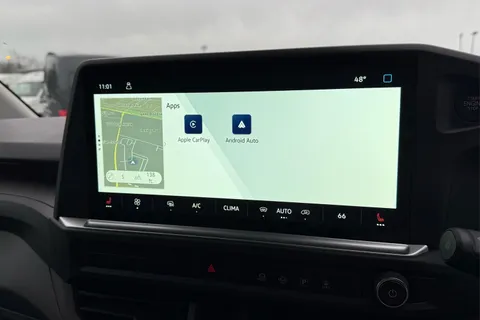 DC75FOU Volkswagen Transporter T28 Panel Van Commerce Pro SWB 150 PS 2.0 TDI 8sp Automatic Thumbnail #46