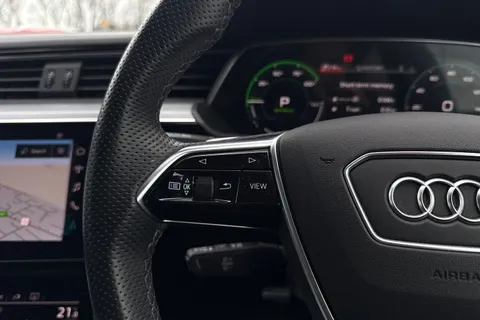 YH72KDJ Audi e-tron Black Edition 55 quattro 300,00 kW Thumbnail #52