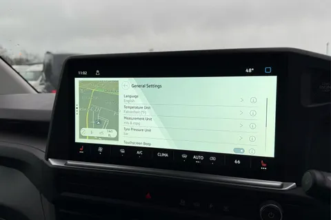 DC75FOU Volkswagen Transporter T28 Panel Van Commerce Pro SWB 150 PS 2.0 TDI 8sp Automatic Thumbnail #54