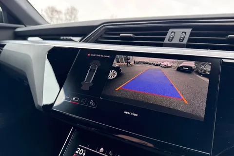 YH72KDJ Audi e-tron Black Edition 55 quattro 300,00 kW Thumbnail #57