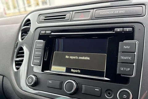 VE15VCC Volkswagen Tiguan 2.0 TDI BlueMotion Tech Match 2WD Euro 5 (s/s) 5dr Thumbnail #53