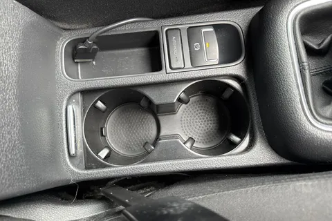 VE15VCC Volkswagen Tiguan 2.0 TDI BlueMotion Tech Match 2WD Euro 5 (s/s) 5dr Thumbnail #59