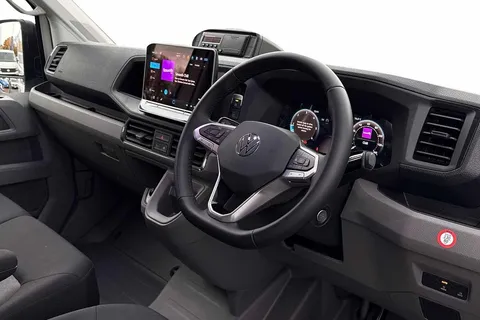 BK75LLT Volkswagen Crafter 2.0 TDI 163PS HDE Commerce Plus Low Roof Van Auto + Towpack Thumbnail #7