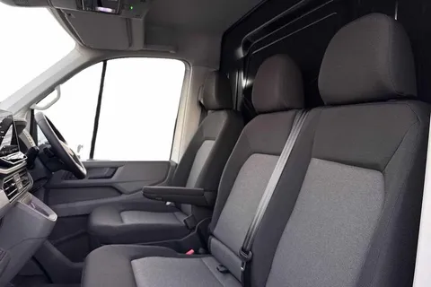 BJ75NPY Volkswagen Crafter 2.0 TDI 163PS HDE Commerce Plus Low Roof Van Auto +Tow Pack Thumbnail #11