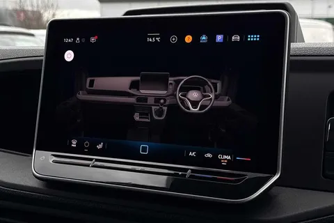 BK75LLT Volkswagen Crafter 2.0 TDI 163PS HDE Commerce Plus Low Roof Van Auto + Towpack Thumbnail #19