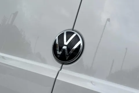 BK75LLT Volkswagen Crafter 2.0 TDI 163PS HDE Commerce Plus Low Roof Van Auto + Towpack Thumbnail #34