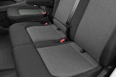 BK75LLT Volkswagen Crafter 2.0 TDI 163PS HDE Commerce Plus Low Roof Van Auto + Towpack Thumbnail #50