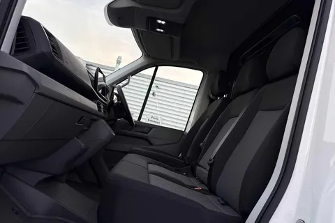 BG75KHB Volkswagen Crafter 2.0 TDI 163PS HDE Commerce Plus Low Roof Van Auto +Tow Pack Thumbnail #51