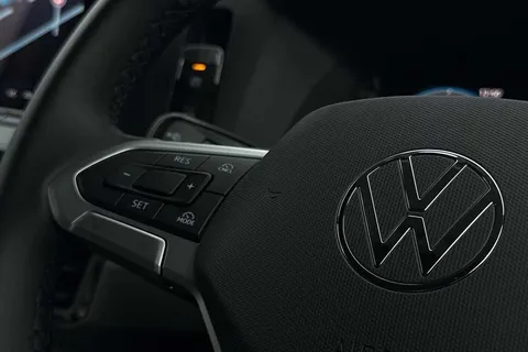 BK75LLT Volkswagen Crafter 2.0 TDI 163PS HDE Commerce Plus Low Roof Van Auto + Towpack Thumbnail #59