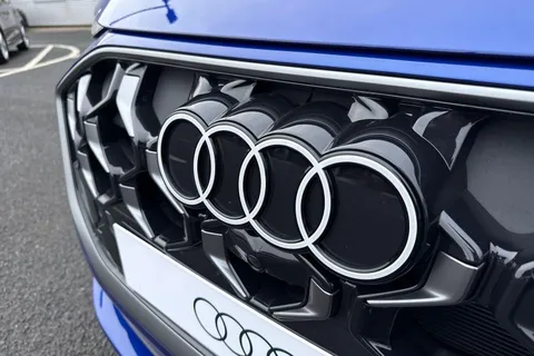  Audi Q5 2.0 TDI S line S Tronic quattro Euro 6 (s/s) 5dr Thumbnail #25