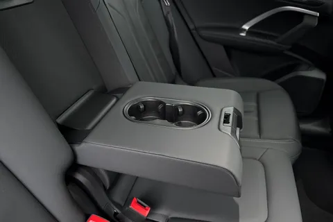  Audi Q5 2.0 TDI S line S Tronic quattro Euro 6 (s/s) 5dr Thumbnail #40