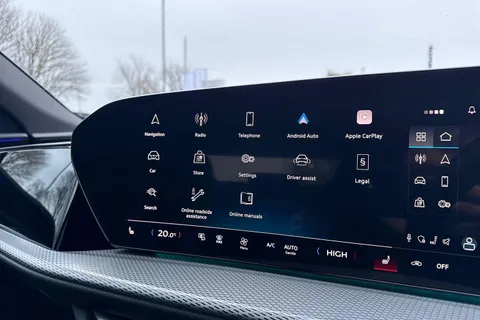  Audi Q5 2.0 TDI S line S Tronic quattro Euro 6 (s/s) 5dr Thumbnail #60