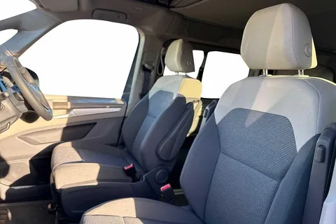 DA25YFU Volkswagen California 2.0 TDI Beach Camper 5dr DSG Thumbnail #11