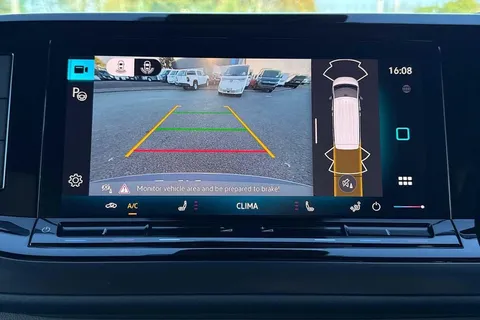 DA25YFU Volkswagen California 2.0 TDI Beach Camper 5dr DSG Thumbnail #37