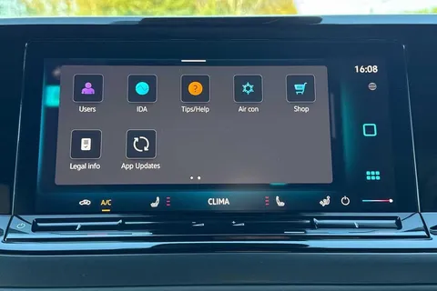 DA25YFU Volkswagen California 2.0 TDI Beach Camper 5dr DSG Thumbnail #41