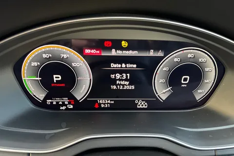 YF73HYK Audi Q5 Black Edition 50 TFSI e quattro 299 PS S tronic Thumbnail #28