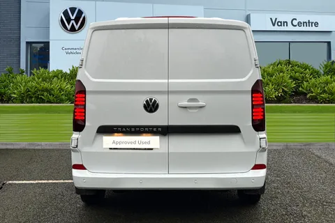 CX25LMV Volkswagen Transporter 2.0 TDI T28 Commerce Plus FWD SWB Euro 6 (s/s) 5dr Thumbnail #5