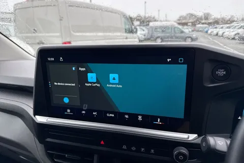 CX25LMV Volkswagen Transporter 2.0 TDI T28 Commerce Plus FWD SWB Euro 6 (s/s) 5dr Thumbnail #13