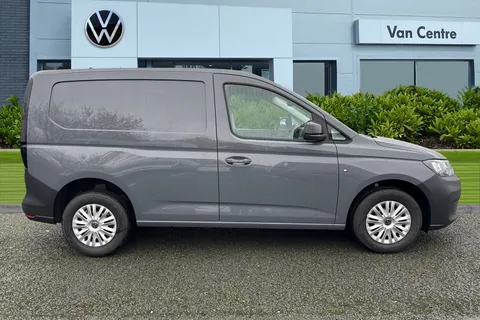 CX75JWK Volkswagen Caddy 2.0 TDI C20 Commerce SWB Euro 6 (s/s) 5dr Thumbnail #4