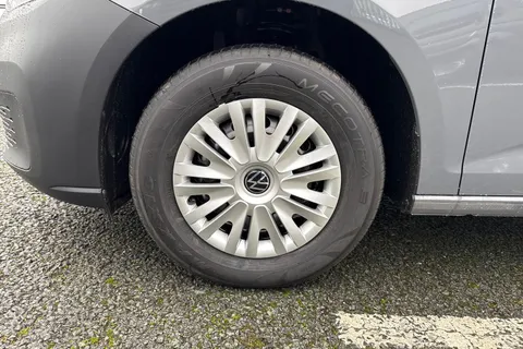 CX75JWK Volkswagen Caddy 2.0 TDI C20 Commerce SWB Euro 6 (s/s) 5dr Thumbnail #7