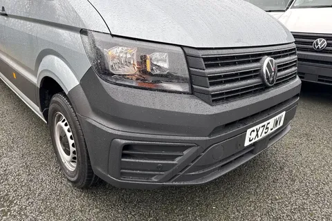 CX75JWV Volkswagen Crafter 2.0 TDI CR35 Commerce FWD LWB High Roof Euro 6 (s/s) 5dr Thumbnail #17