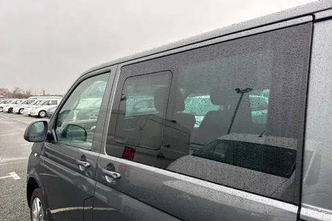 CX74LTN Volkswagen Transporter 2.0 TDI T32 Highline Kombi DSG FWD SWB Euro 6 (s/s) 5dr Thumbnail #28