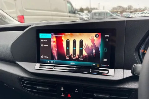 CX75JWK Volkswagen Caddy 2.0 TDI C20 Commerce SWB Euro 6 (s/s) 5dr Thumbnail #38