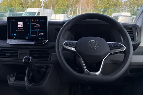 DG25EFA Volkswagen Crafter 2.0 TDI 140PS Commerce Plus High Roof Van Thumbnail #18