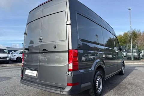 DG25EFA Volkswagen Crafter 2.0 TDI 140PS Commerce Plus High Roof Van Thumbnail #30