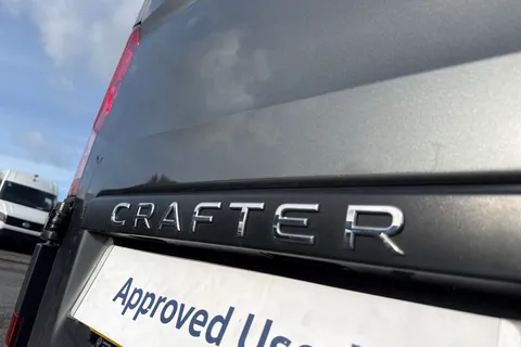 DG25EFA Volkswagen Crafter 2.0 TDI 140PS Commerce Plus High Roof Van Thumbnail #31