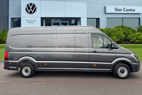 DF75TYY Volkswagen Crafter CR35 Panel van Commerce Plus LWB 177 PS 2.0 TDI Auto 8sp-MY25/LED's/Camera Thumbnail #4