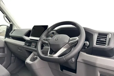 DF75TYY Volkswagen Crafter CR35 Panel van Commerce Plus LWB 177 PS 2.0 TDI Auto 8sp-MY25/LED's/Camera Thumbnail #14