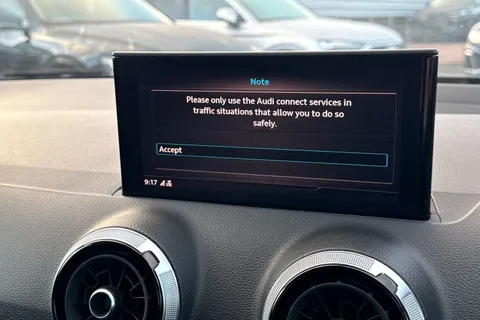 DE22OBV Audi Q2 Black Edition 35 TFSI  150 PS 6-speed Thumbnail #40