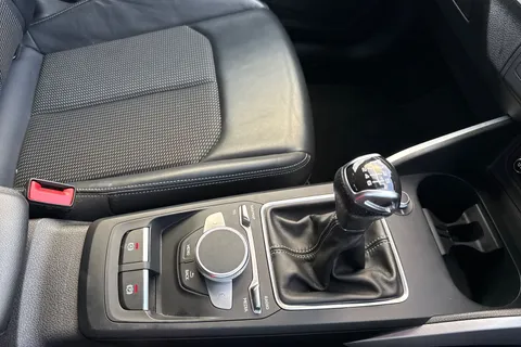 DE22OBV Audi Q2 Black Edition 35 TFSI  150 PS 6-speed Thumbnail #47